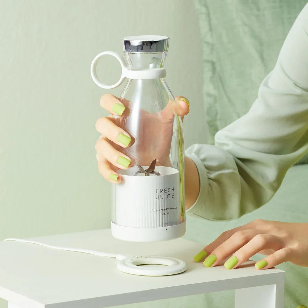 Portable Mini Juice Blender